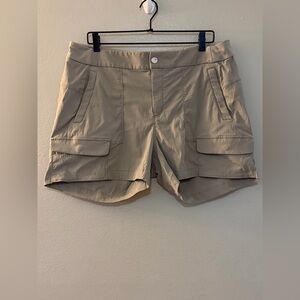 Athleta Trekkie North Shorts Tan Khaki Hiking Ripstop Size 16
